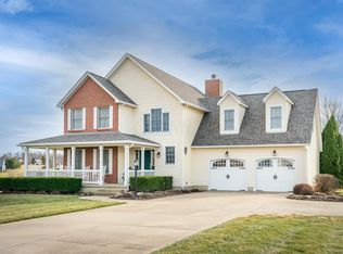 8633 Heather Lake Dr NW, Canal Winchester, OH 43110