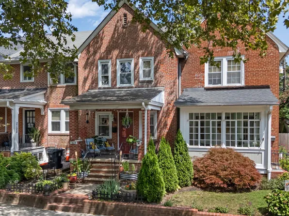 2103 Gilles St, Wilmington, DE 19805