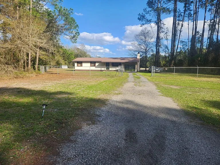 2355 SE State Road 100 — Photo 26