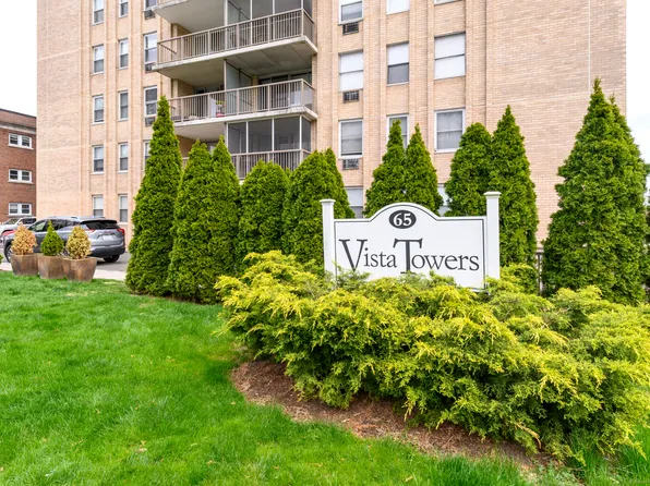 65 Glenbrook Road APT 6B, Stamford, CT 06902