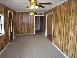 4th image of 11695 Wedgewood Ln