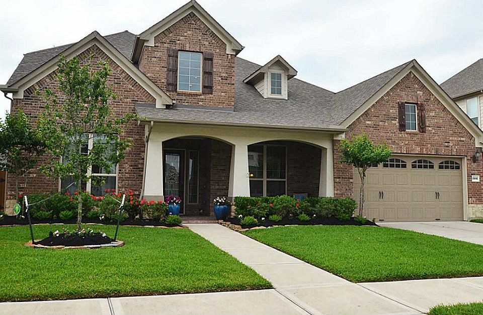 1st image of 25618 Somerset Meadows Ct