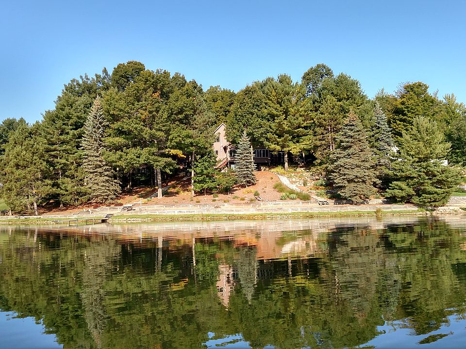 1st image of 7980 Island Ct