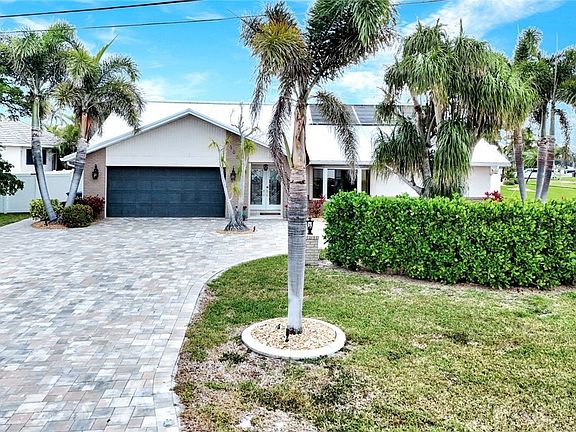 2nd image of 5005 Chiquita Blvd S