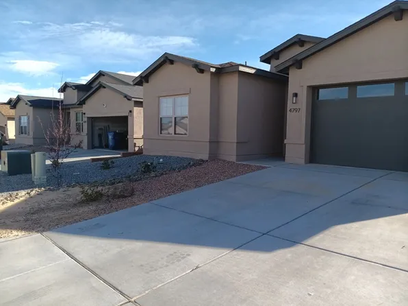 4797 Guadalupe Peak St SW, Los Lunas, NM 87031