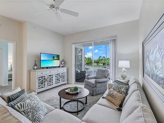 4th image of 8223 Parkstone PL #306