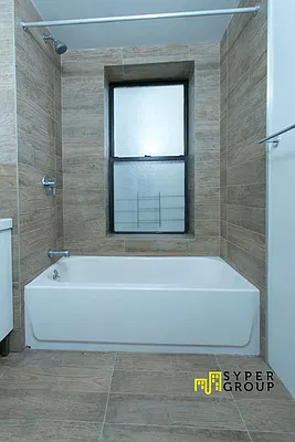 Rented by Evergreen Apartments BK | media 47