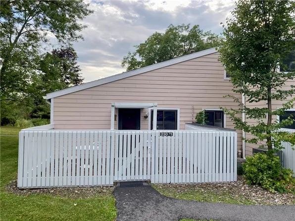 230 Wildflower Dr APT 1, Ithaca, NY 14850