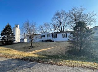 428 W Monroe St, Paris, MO 65275