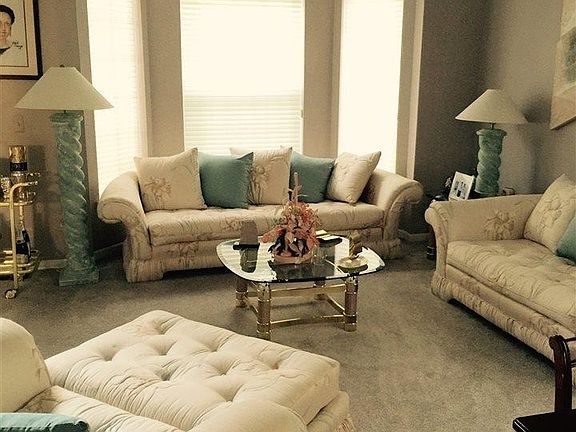 5th image of 3162 Silverbrook Dr