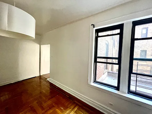 Rented by Pear NYC LLC | media 17