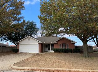 1132 Vaden Ave, Burleson, TX 76028