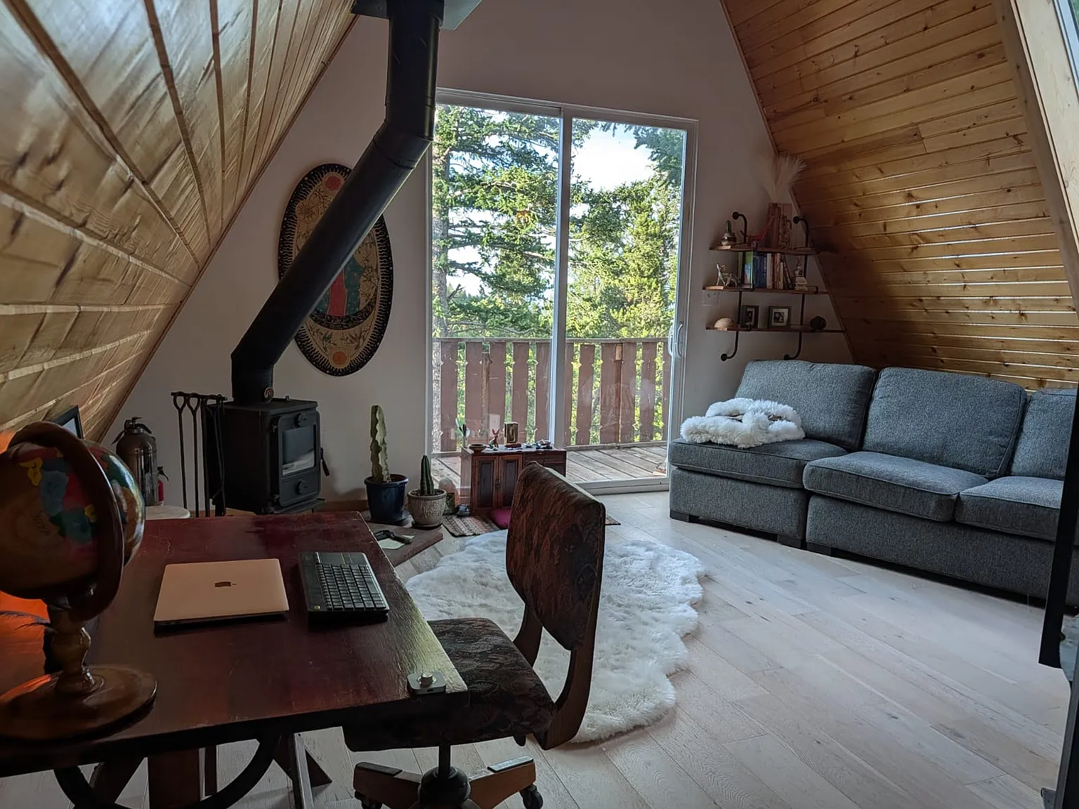 1 bed, 652 sqft, $2,100 — Photo 2