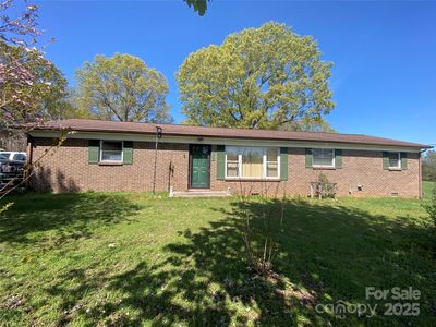 4230 Old Brittain Rd, Hickory, NC, 28602
