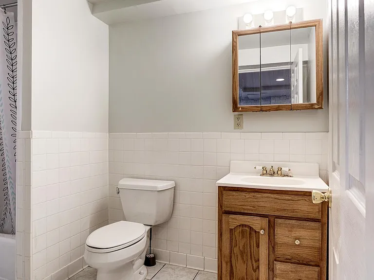 904 French St NW #2 — Photo 13