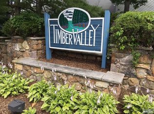 210 Magnolia Rd #210, Ramsey, NJ 07446