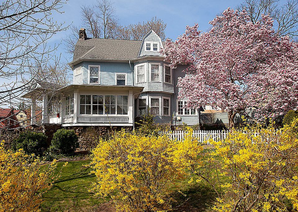 2nd image of 80 Ridge Dr