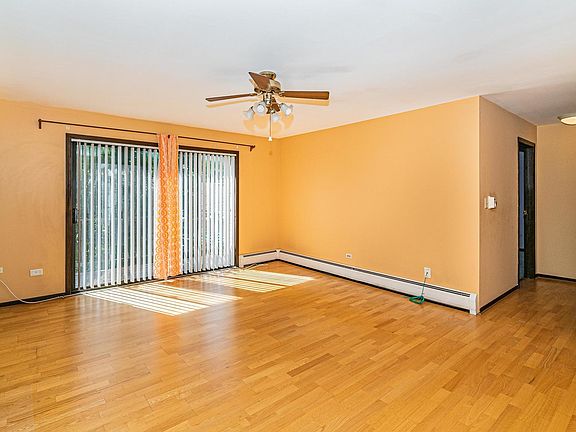 2nd image of 7612 W Fullerton Ave APT 2N