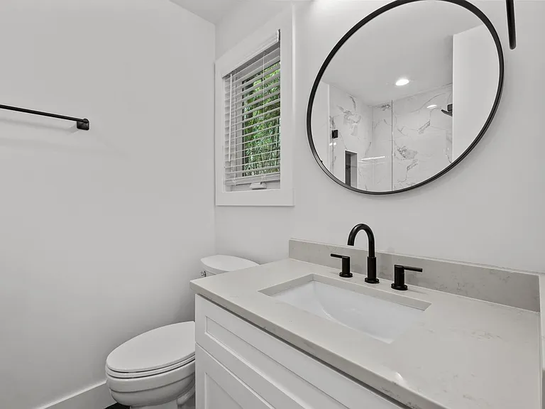 1001B N Gregson St — Photo 13