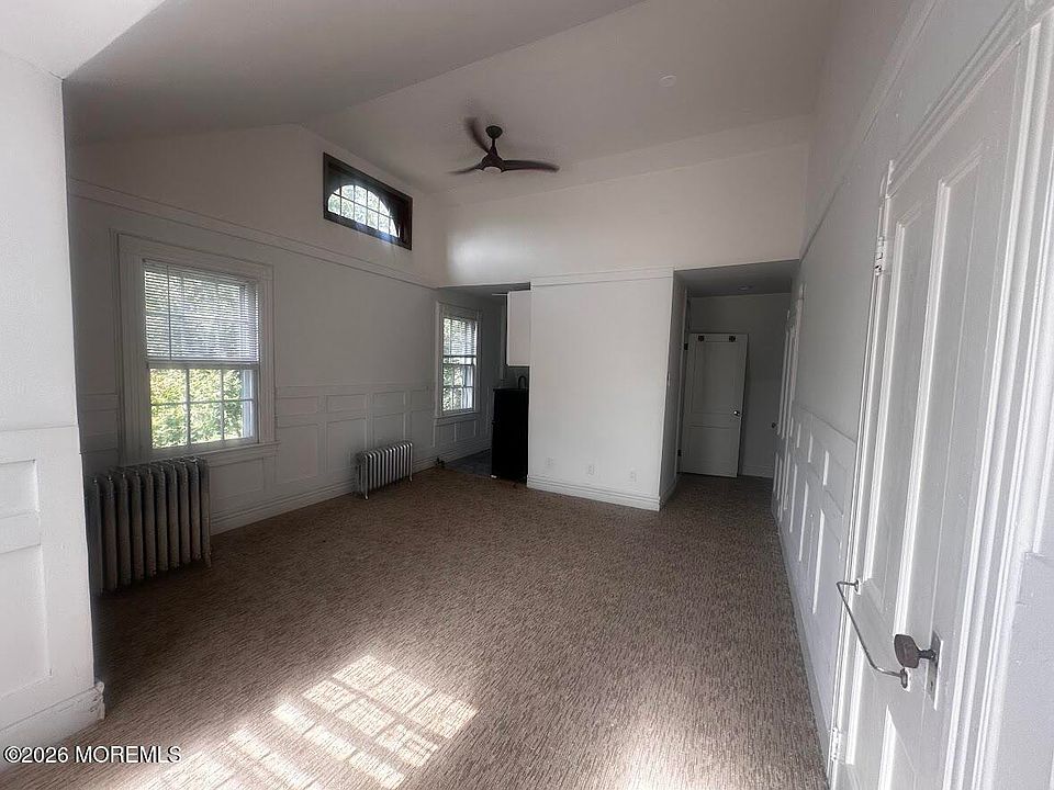 1st image of 7 Monmouth Rd