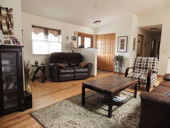 4th image of 2821 Westview Dr