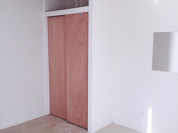 5th image of 338 7th St N APT 7