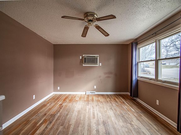 5th image of 410 N 22nd St
