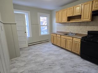 122 N 18th St #2B, East Orange, NJ