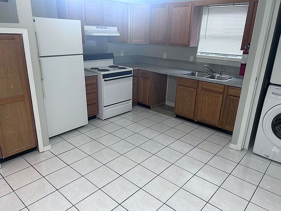 5th image of 2412 W Elisa Ln #6