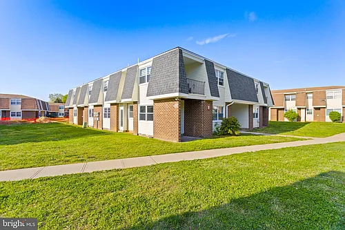 20-1 Florence Tollgate Pl #1 Photo 1