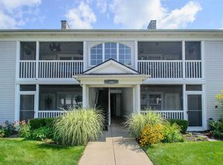 4211 Inverness St, Dexter, MI 48130