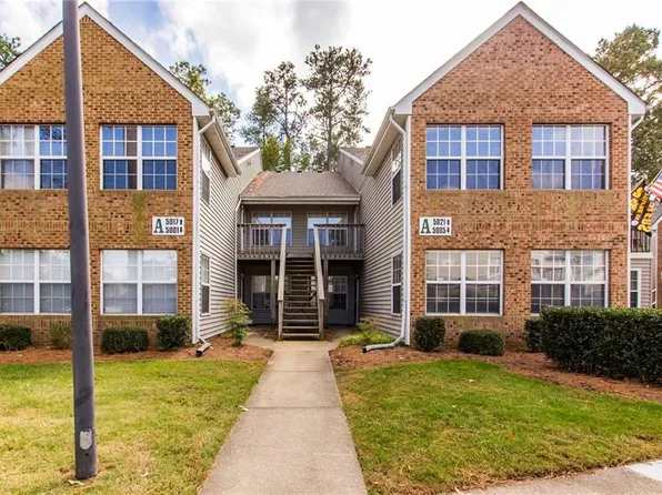 5005 Thatcher Way, Virginia Beach, VA 23456