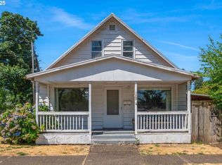 603 E 6th St, Newberg, OR 97132