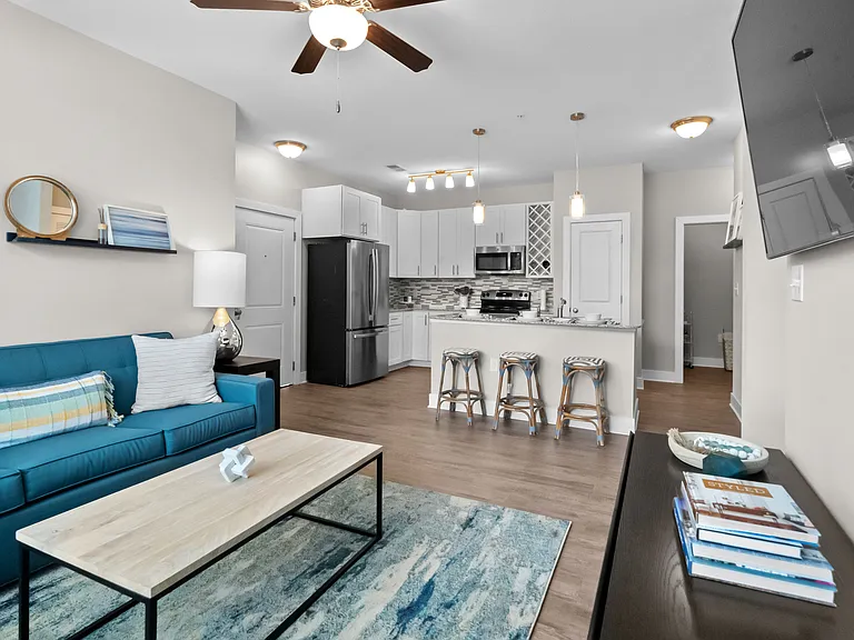 Addison Ridge Apartments — Photo 60