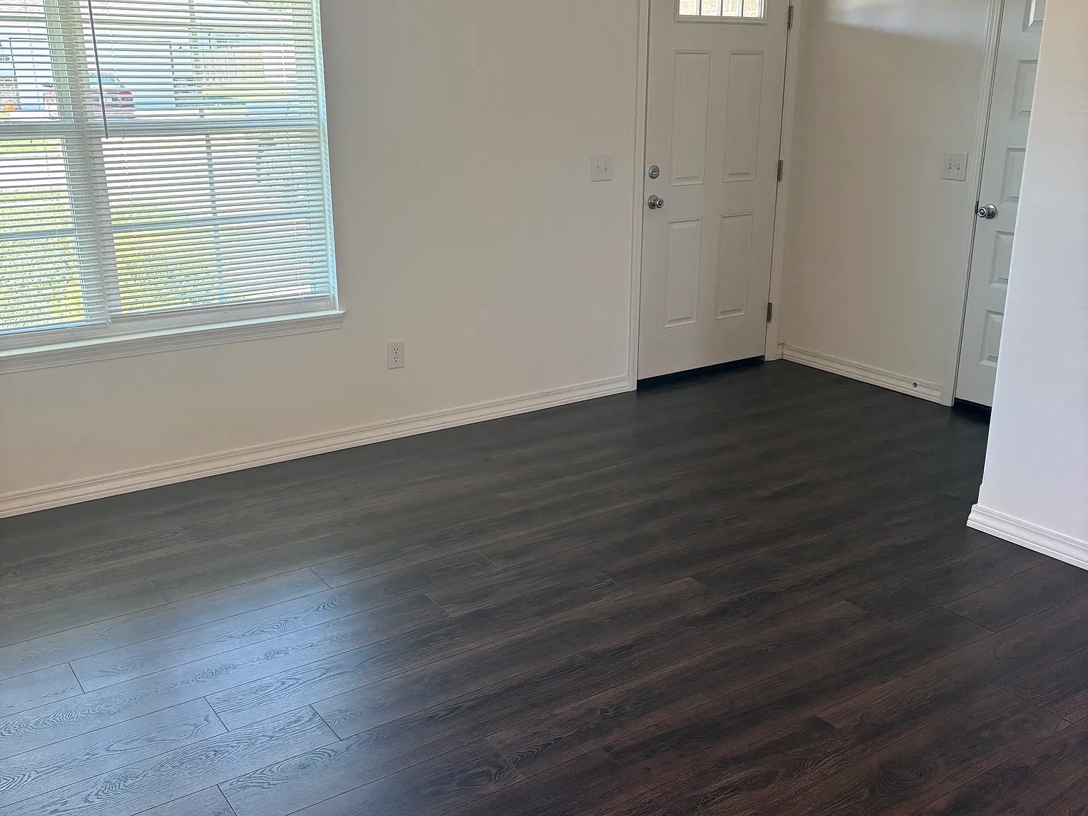 3 bed, 1430 sqft, $1,750 — Photo 2