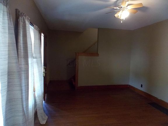 3rd image of 1493 E Maynard Ave