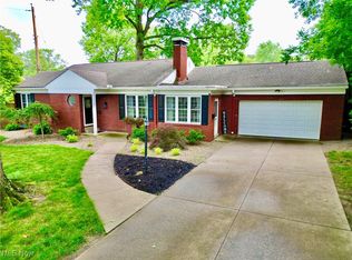 2647 W Ridgewood Cir, Zanesville, OH 43701