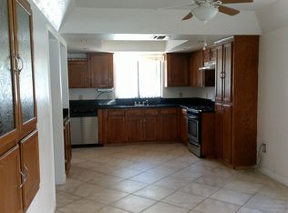 2113 E Fallbrook Ave, Fresno, CA