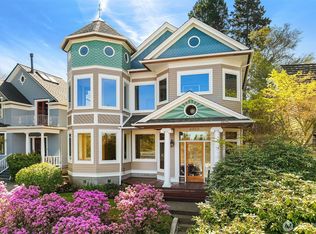 6652 E Green Lake Way N, Seattle, WA