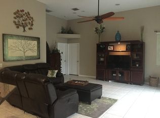 20222 Ravens End Dr, Tampa, FL 33647