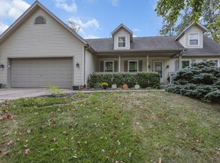 602 Piedmont Ln, Heath, OH 43056
