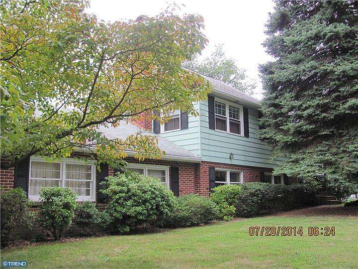 1st image of 2626 Maclary Dr