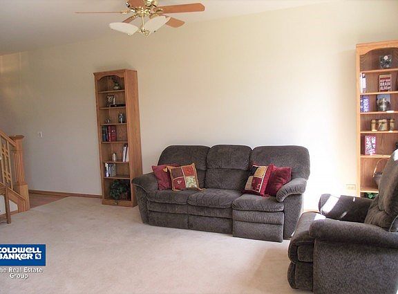 5th image of 18133 Kirby Dr