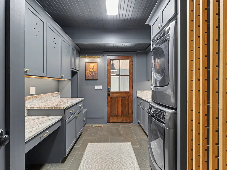 545 Cross Creek Trl — Photo 30