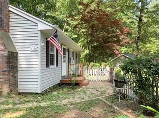 27 Laurel Cove Rd, East Haddam, CT 06423