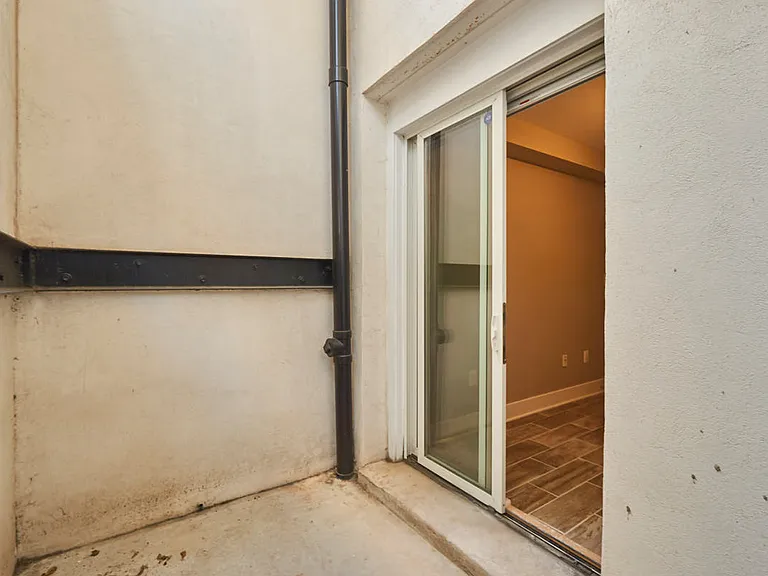 1801 Swann St NW #101 — Photo 21