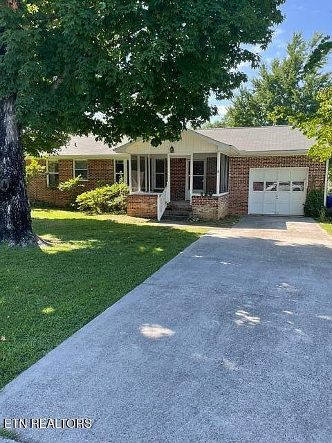 1st image of 407 Highland Dr
