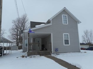 40 N Sycamore St, Redkey, IN 47373