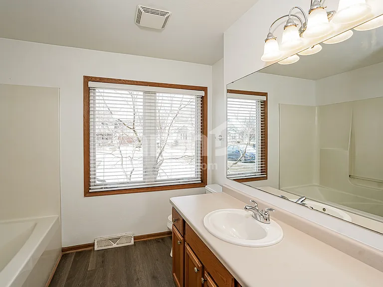 338 Ponderosa Dr — Photo 11