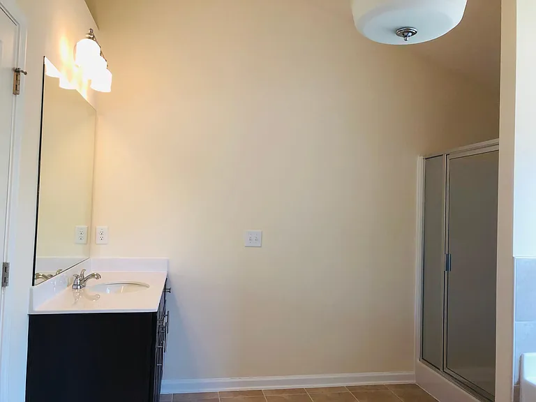 2465 Whitehead Place Dr — Photo 40